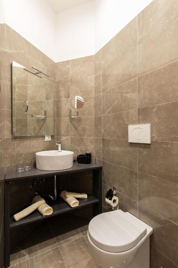 Fj Bianco Guest House Νάπολη Εξωτερικό φωτογραφία